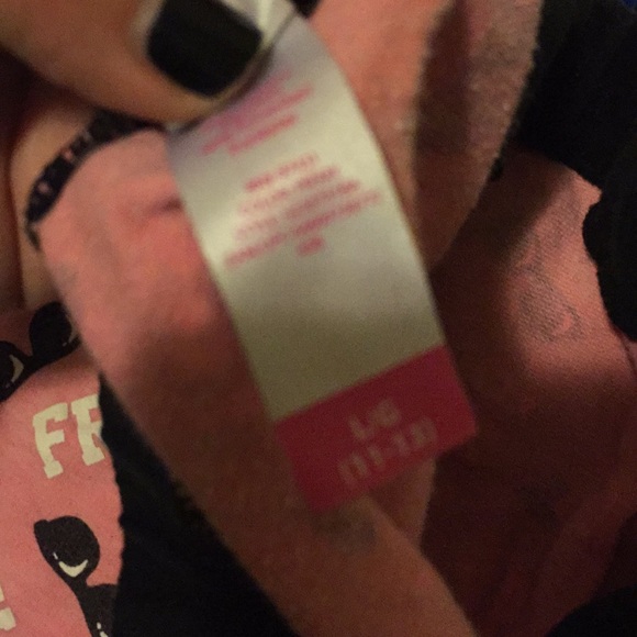 Pink “Fri Yay” shorts size L - Picture 4 of 4